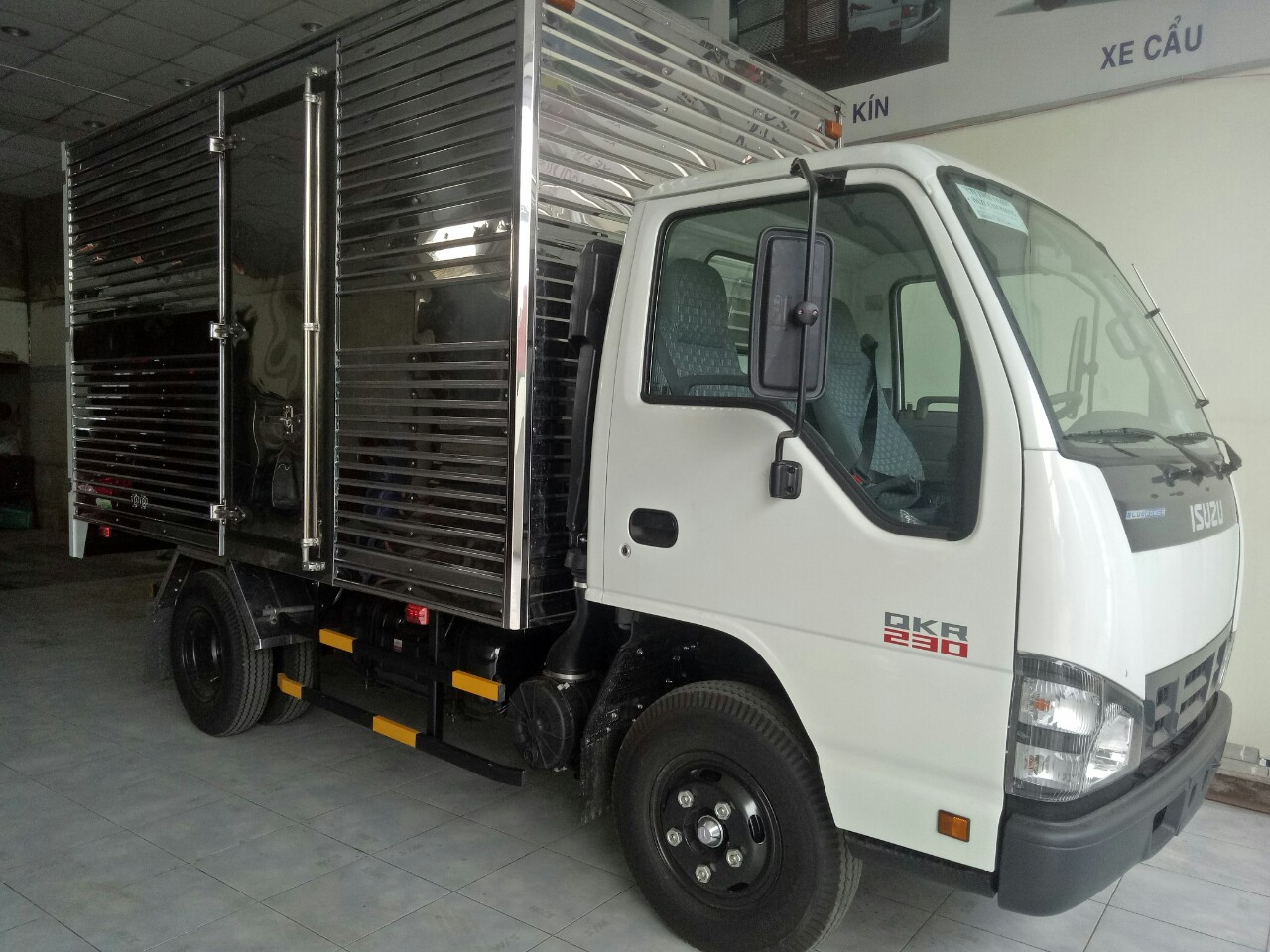 Xe tải Isuzu 1 tấn 9